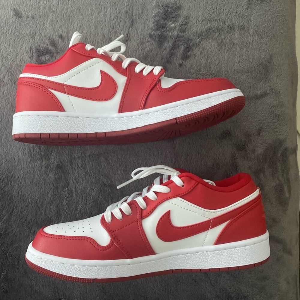 Air Jordan 1 Low Gym Red